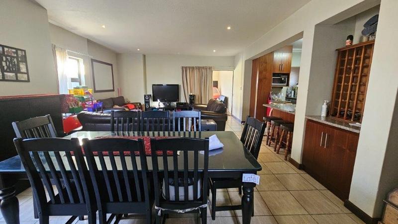 3 Bedroom Property for Sale in Midstream Hill Gauteng