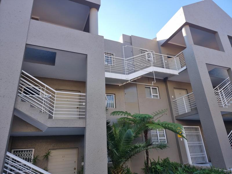 To Let 2 Bedroom Property for Rent in Sandton Central Gauteng