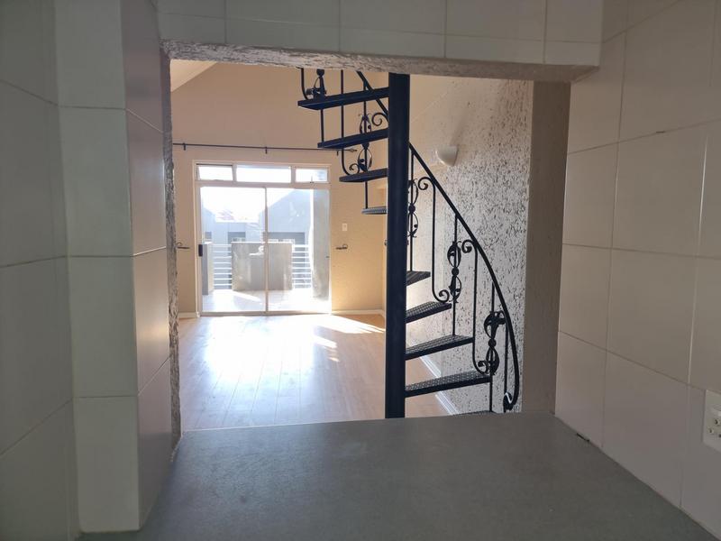 To Let 2 Bedroom Property for Rent in Sandton Central Gauteng