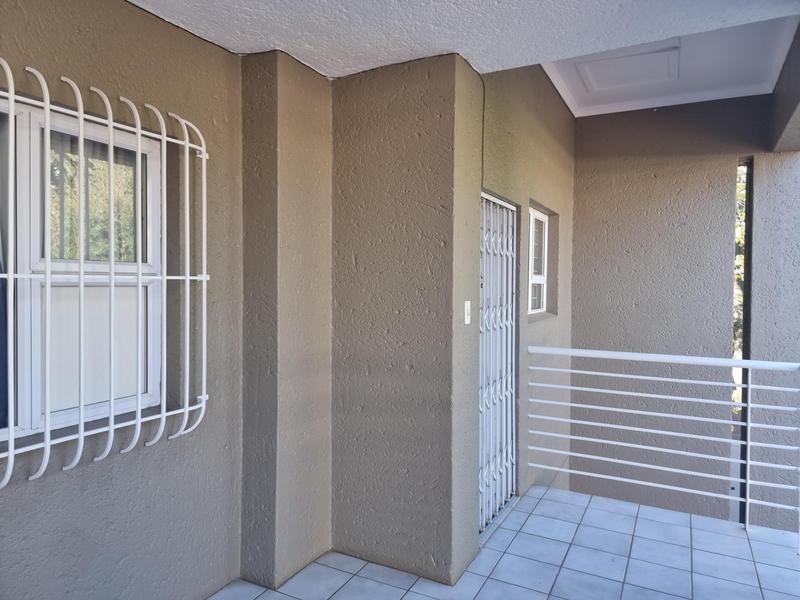 To Let 2 Bedroom Property for Rent in Sandton Central Gauteng