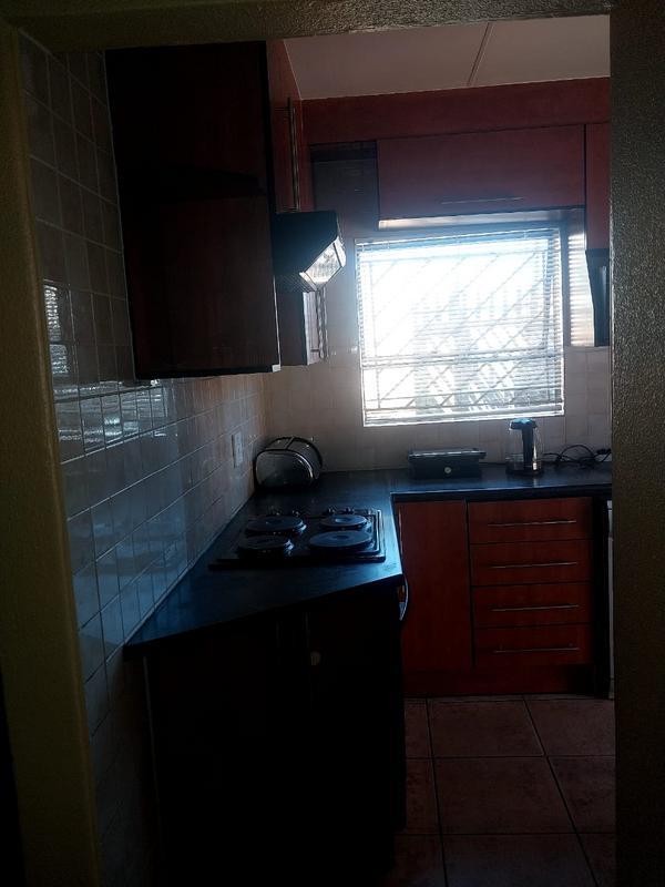 3 Bedroom Property for Sale in Clayville Gauteng