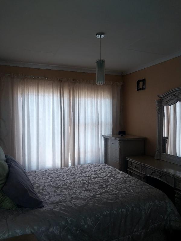 3 Bedroom Property for Sale in Clayville Gauteng