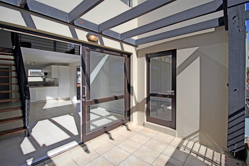 2 Bedroom Property for Sale in Lonehill Gauteng