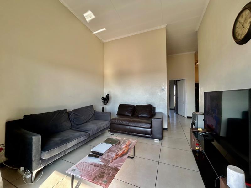 1 Bedroom Property for Sale in Dainfern Gauteng