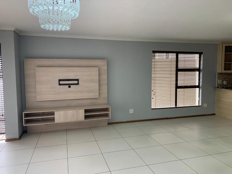 To Let 3 Bedroom Property for Rent in Fourways Gauteng