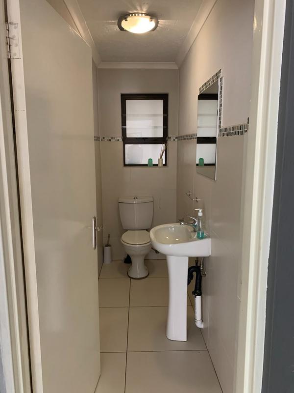 To Let 3 Bedroom Property for Rent in Fourways Gauteng