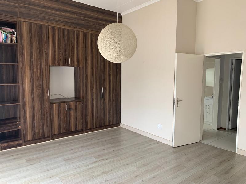 To Let 3 Bedroom Property for Rent in Fourways Gauteng