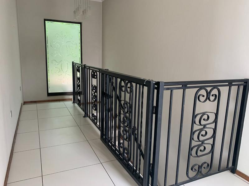 To Let 3 Bedroom Property for Rent in Fourways Gauteng