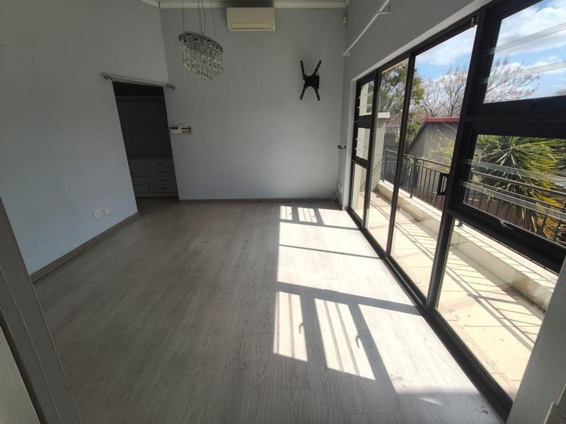 To Let 3 Bedroom Property for Rent in Fourways Gauteng