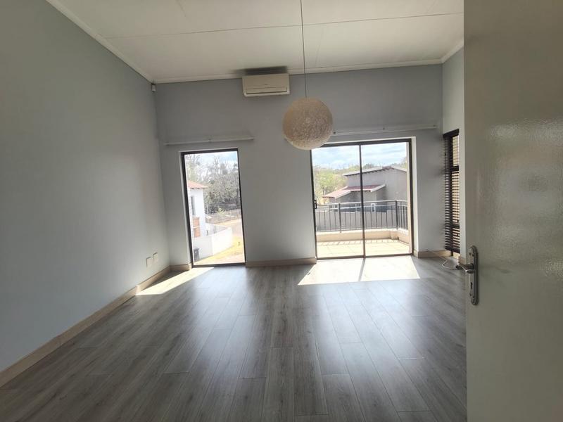 To Let 3 Bedroom Property for Rent in Fourways Gauteng