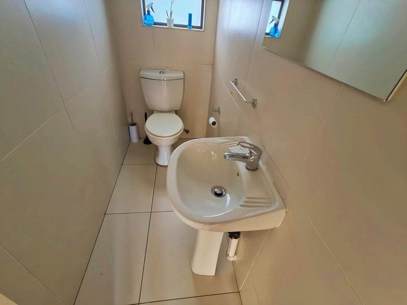 To Let 3 Bedroom Property for Rent in Fourways Gauteng