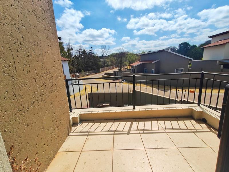 To Let 3 Bedroom Property for Rent in Fourways Gauteng