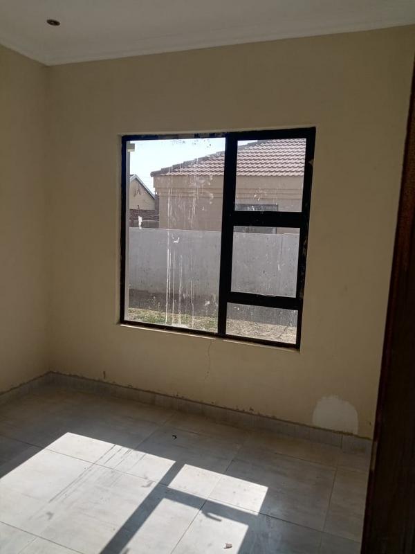 3 Bedroom Property for Sale in Golden Gardens Gauteng