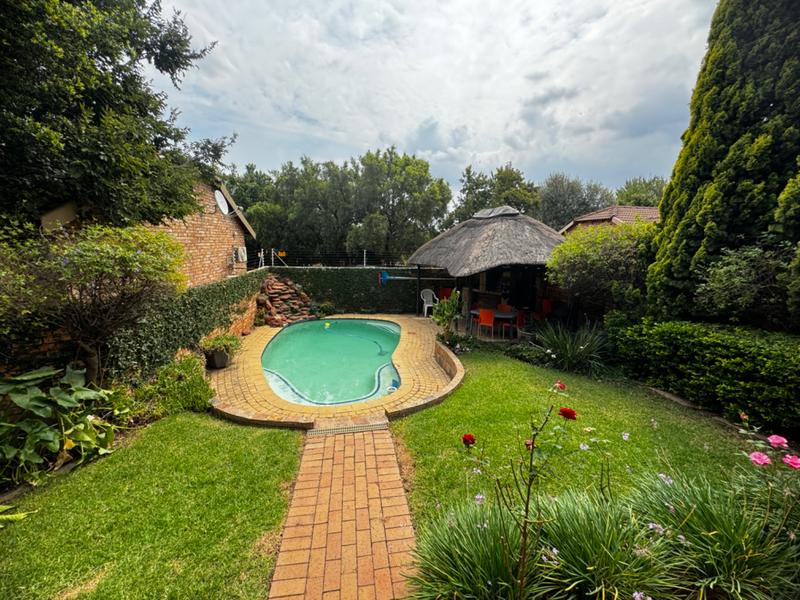 3 Bedroom Property for Sale in North Riding Gauteng