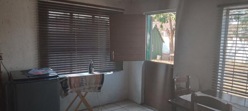To Let 2 Bedroom Property for Rent in Danville Gauteng