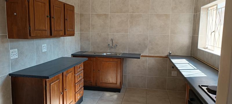 To Let 2 Bedroom Property for Rent in Silverfields Gauteng