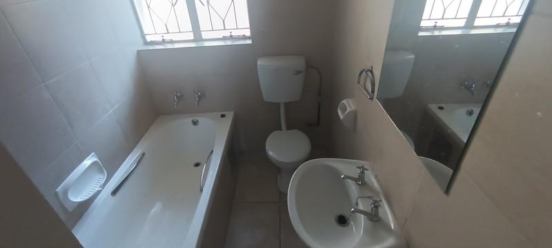 To Let 2 Bedroom Property for Rent in Silverfields Gauteng