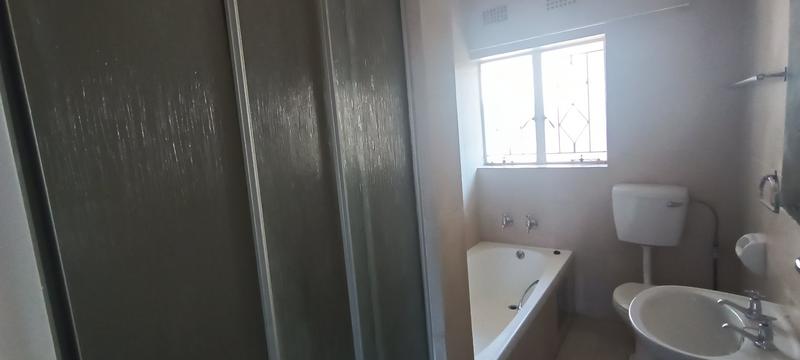 To Let 2 Bedroom Property for Rent in Silverfields Gauteng