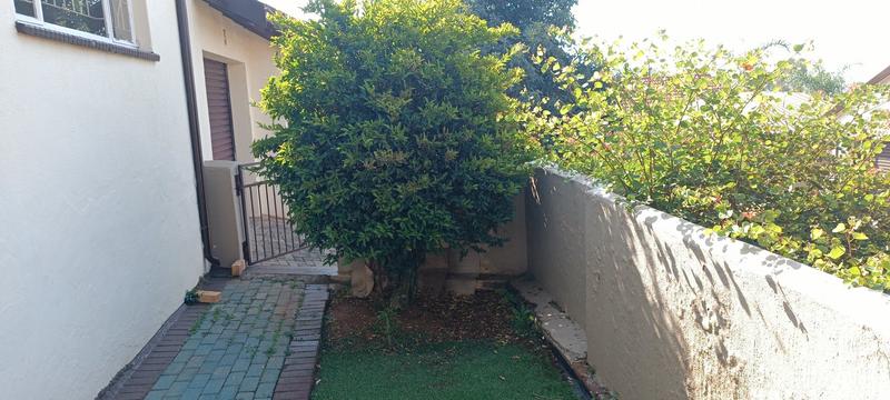 To Let 2 Bedroom Property for Rent in Silverfields Gauteng