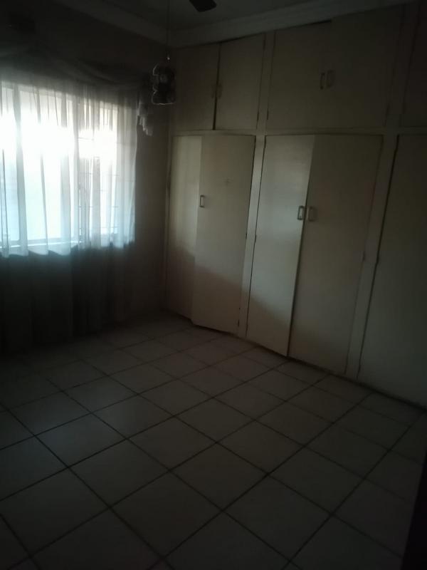 To Let 3 Bedroom Property for Rent in Booysens Gauteng