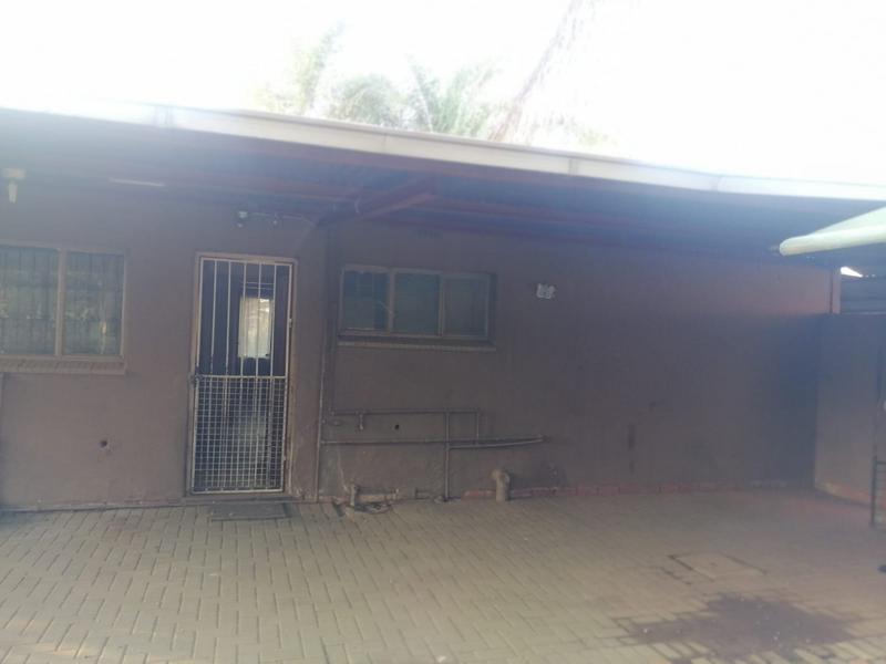 To Let 3 Bedroom Property for Rent in Booysens Gauteng