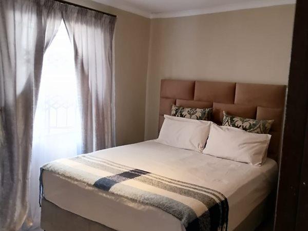 7 Bedroom Property for Sale in Soshanguve East Gauteng