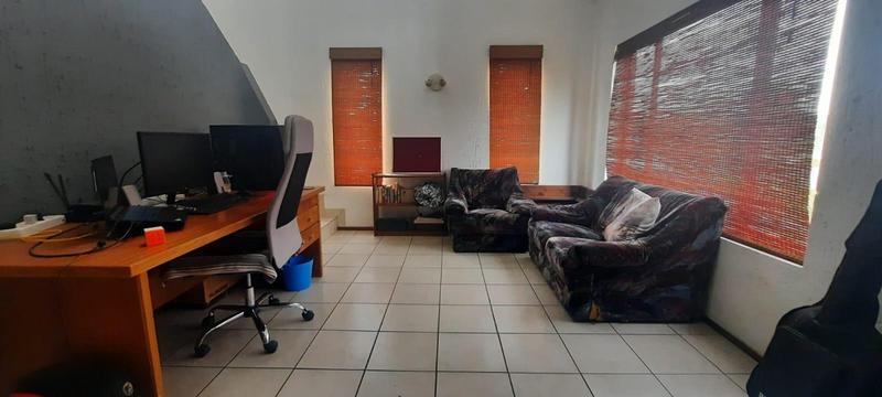 1 Bedroom Property for Sale in Randpark Ridge Gauteng