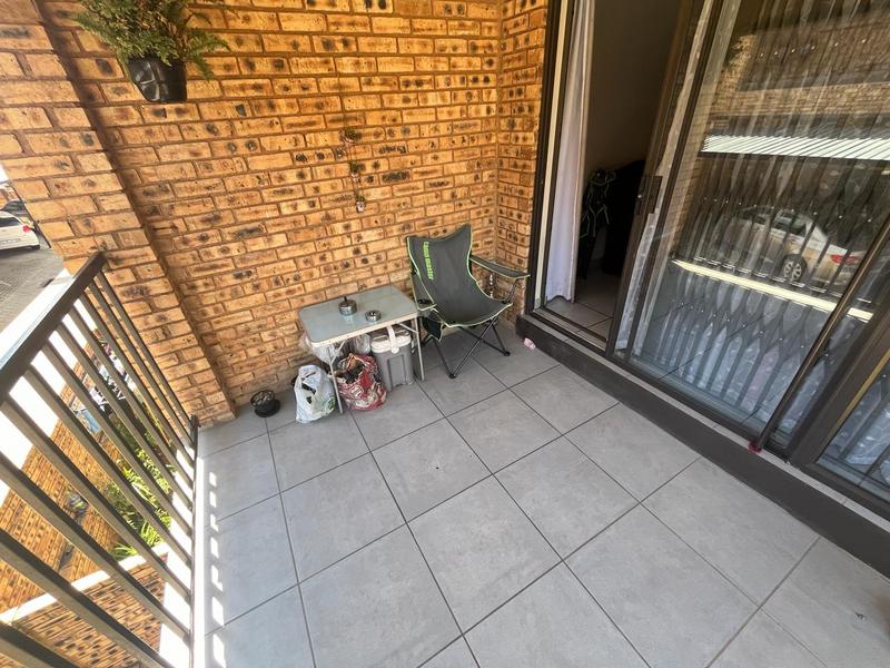 2 Bedroom Property for Sale in Florida Gauteng