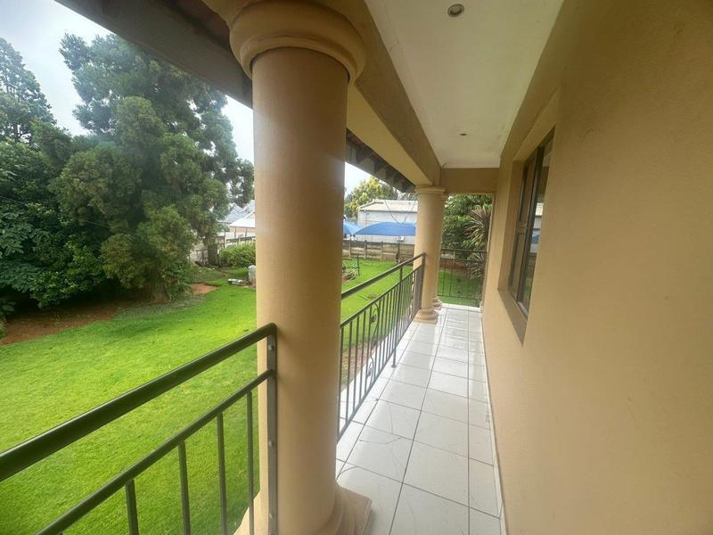 4 Bedroom Property for Sale in Florida Park Gauteng