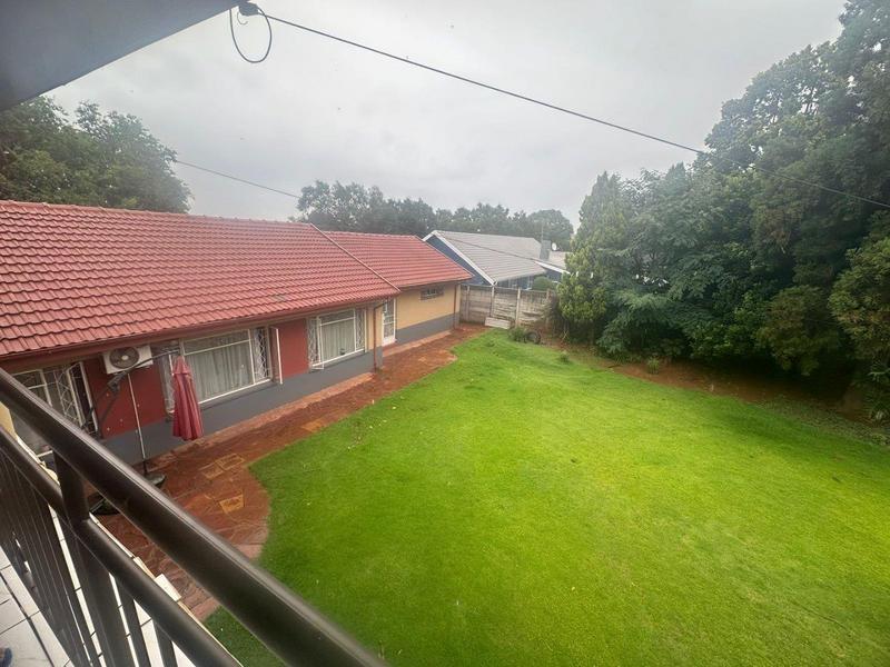 4 Bedroom Property for Sale in Florida Park Gauteng