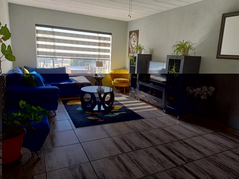 2 Bedroom Property for Sale in Whiteridge Gauteng