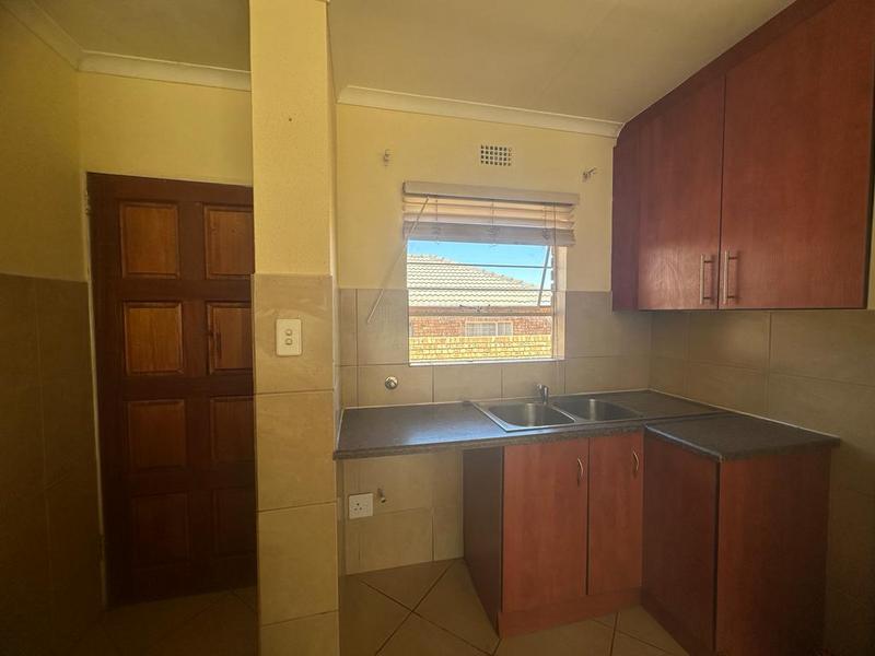 2 Bedroom Property for Sale in Witpoortjie Gauteng