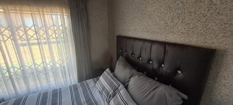 3 Bedroom Property for Sale in Witpoortjie Gauteng