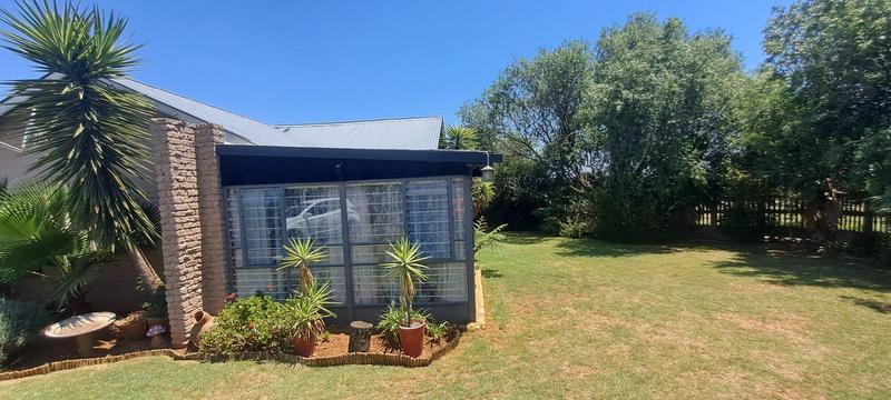 3 Bedroom Property for Sale in Dan Pienaarville Gauteng