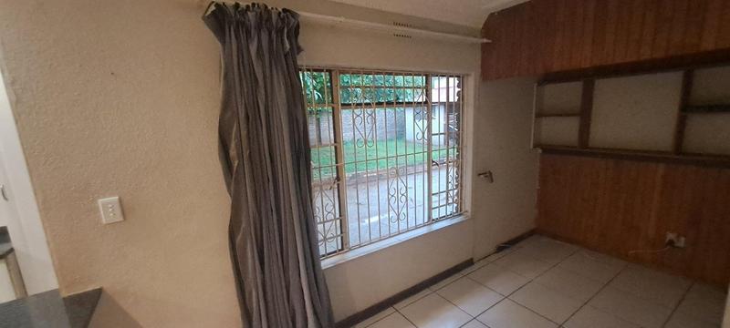 4 Bedroom Property for Sale in Wentworth Park Gauteng