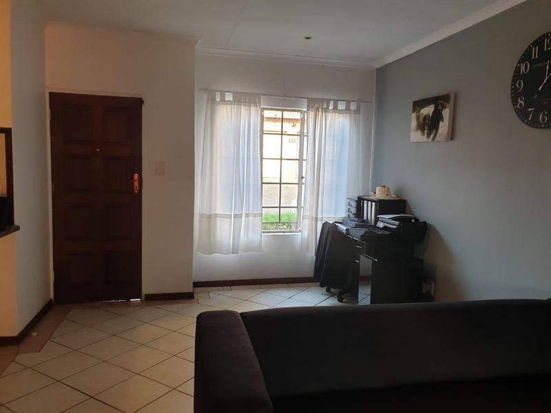 2 Bedroom Property for Sale in Equestria Gauteng