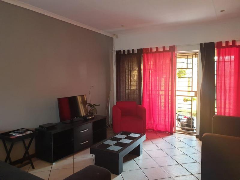 2 Bedroom Property for Sale in Equestria Gauteng