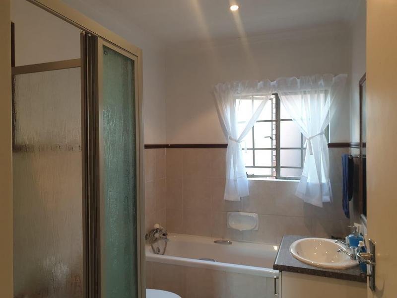 2 Bedroom Property for Sale in Equestria Gauteng