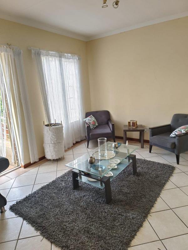 2 Bedroom Property for Sale in Equestria Gauteng