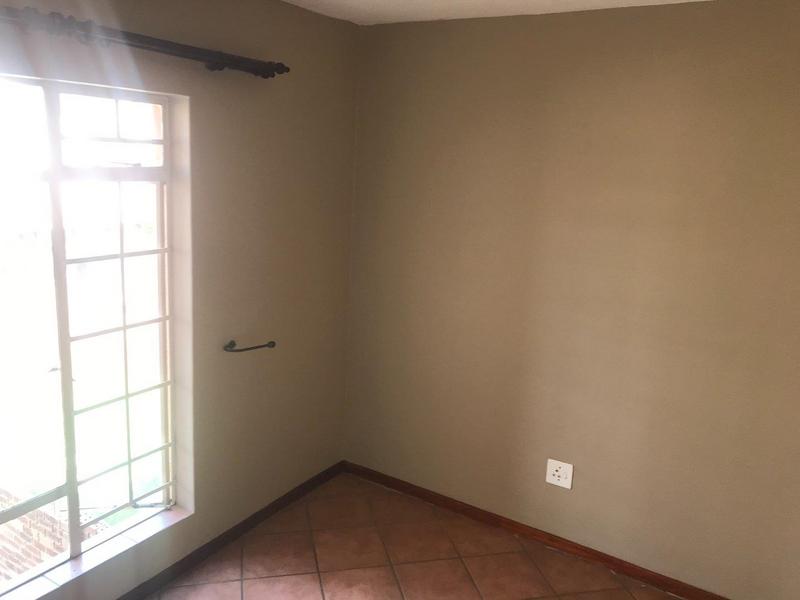 2 Bedroom Property for Sale in Olympus Gauteng