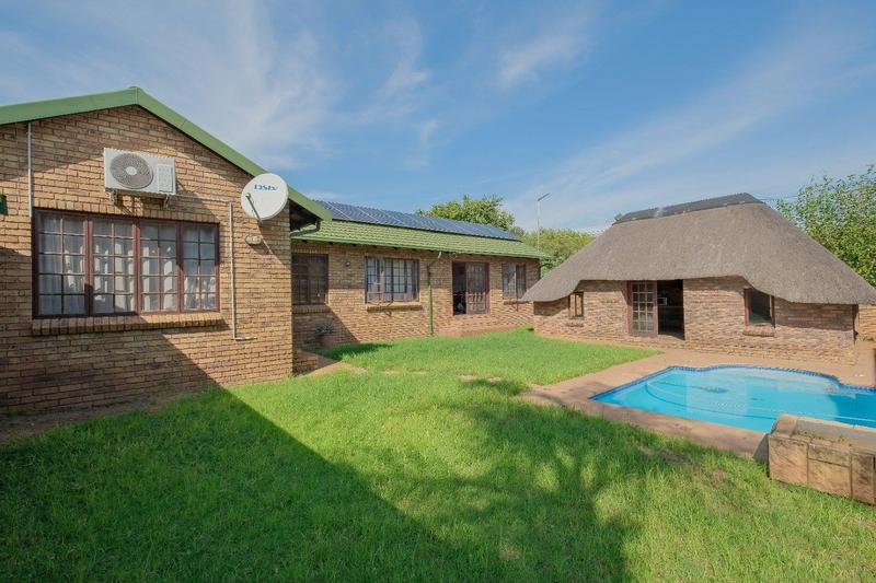 3 Bedroom Property for Sale in Highveld Gauteng