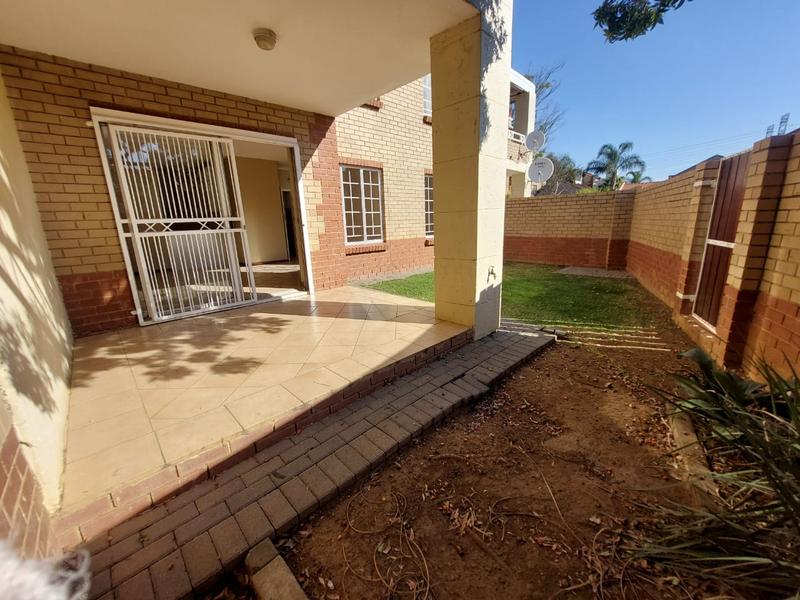 2 Bedroom Property for Sale in Moreleta Park Gauteng