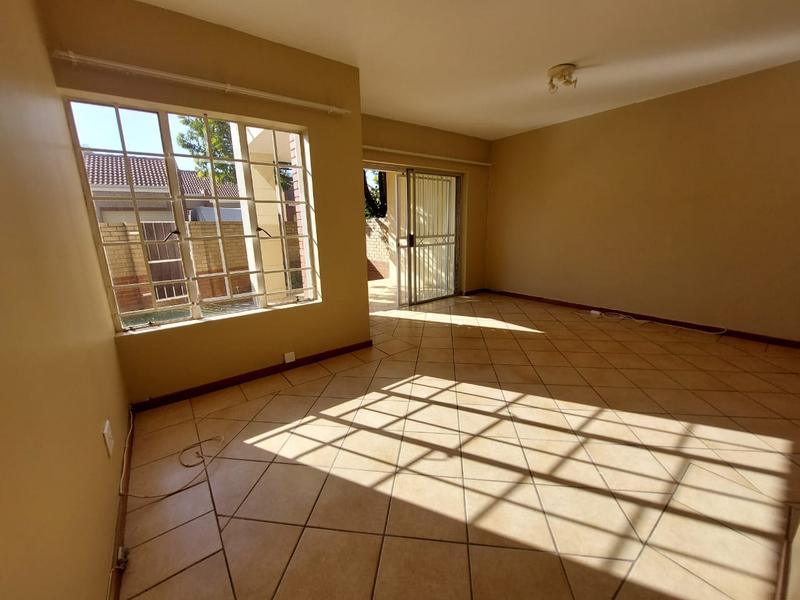 2 Bedroom Property for Sale in Moreleta Park Gauteng