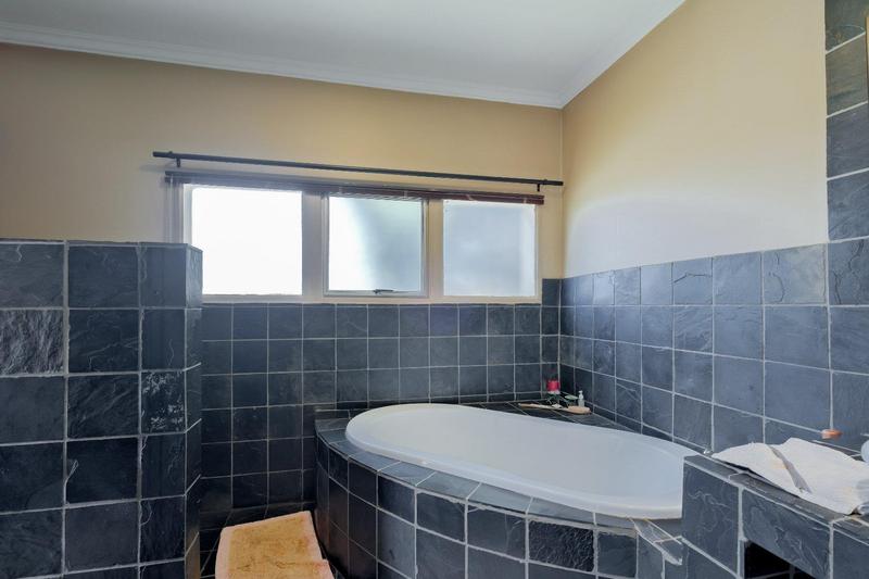 3 Bedroom Property for Sale in Wierdaglen Estate Gauteng