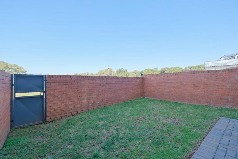 3 Bedroom Property for Sale in Lombardy Estate Gauteng