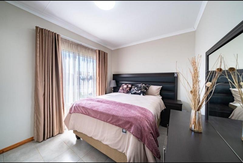 2 Bedroom Property for Sale in Lenasia South Gauteng