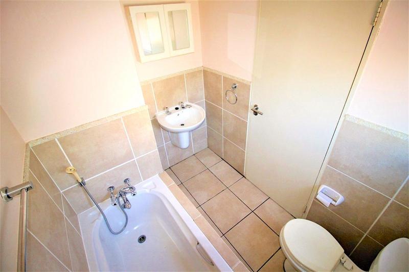 2 Bedroom Property for Sale in Rivonia Gauteng