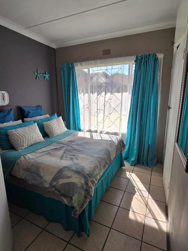 4 Bedroom Property for Sale in Raceview Gauteng