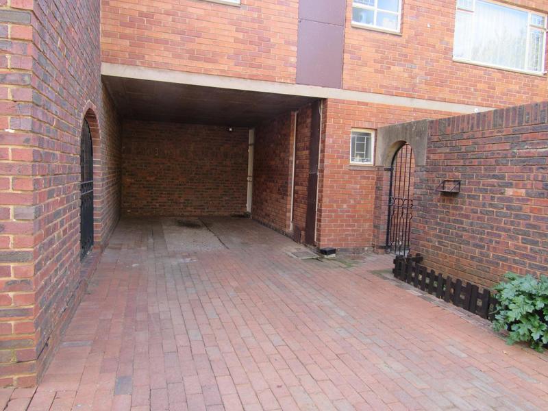 3 Bedroom Property for Sale in Ashlea Gardens Gauteng