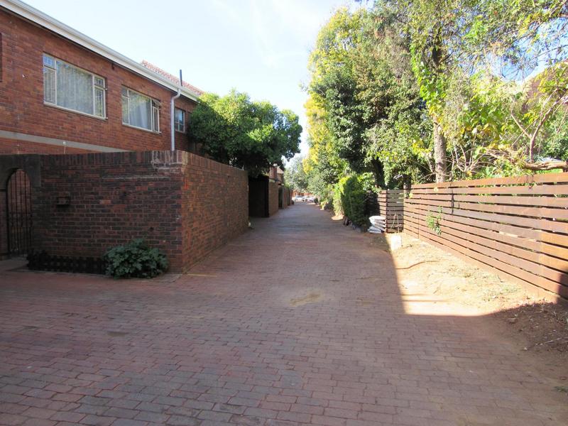 3 Bedroom Property for Sale in Ashlea Gardens Gauteng